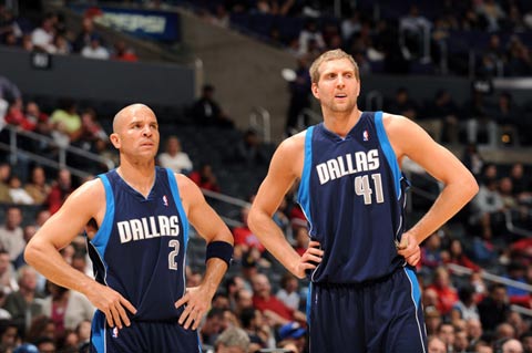 一名外线射 一名外线射